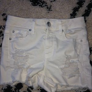 white cut off jean shorts